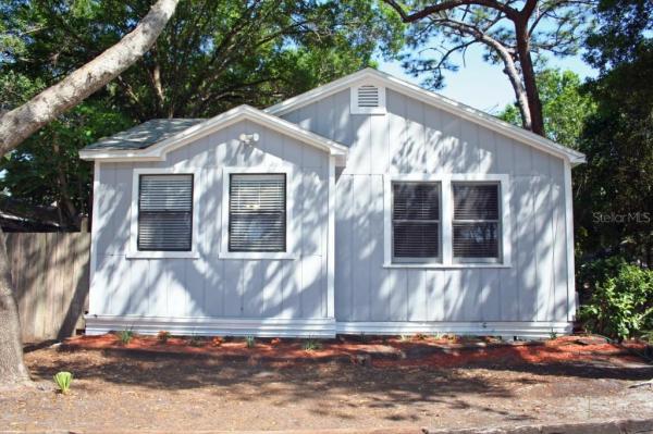 MUNDAYS ADD TO FOUR PINES