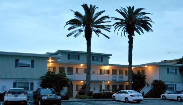 PACESETTER III CONDO