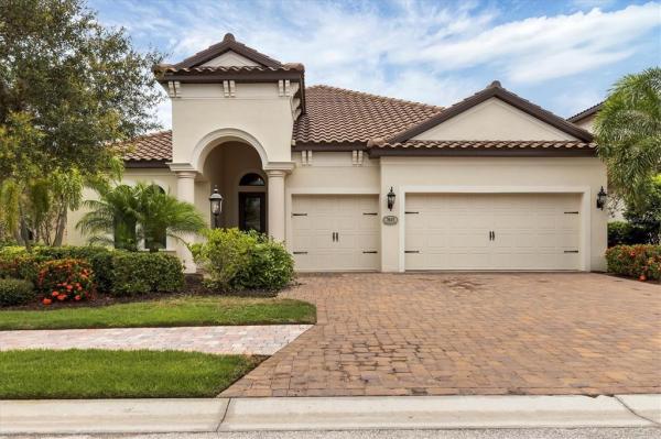 COUNTRY CLUB EAST AT LAKEWD RNCH TT