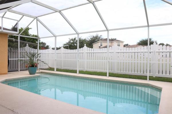 VILLAGES OF PARKWOOD