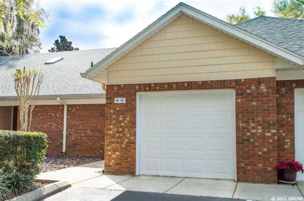 The Greens At Westend