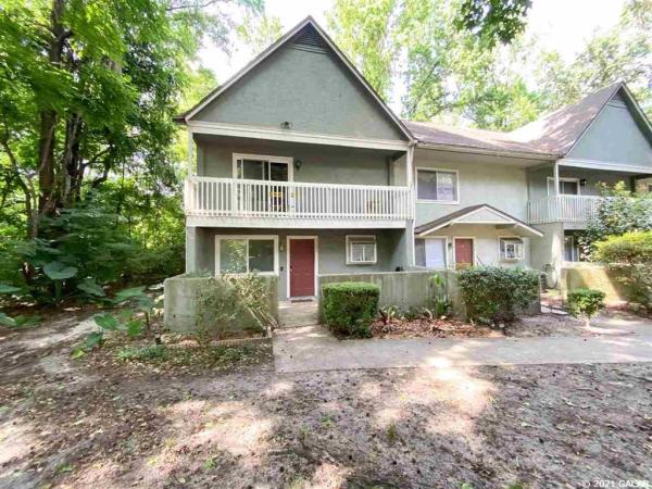 Pickwick Park Circle