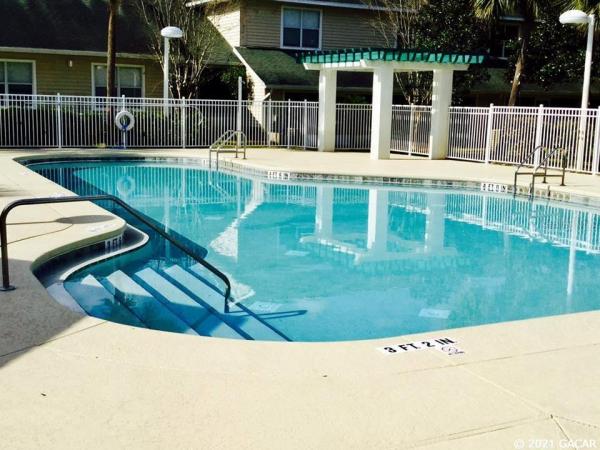 The Greens At Westend