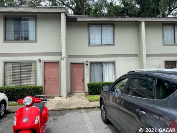 South Forks Oaks-Condo