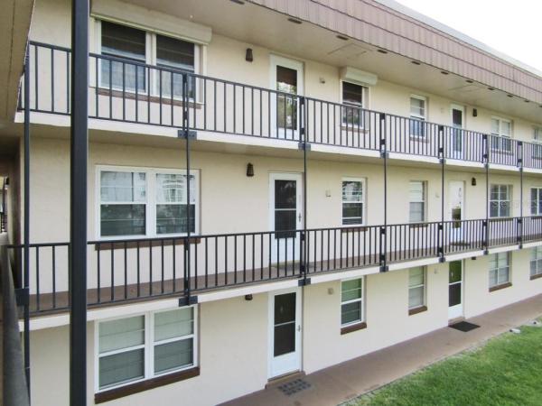 IMPERIAL HARBOURSPHASES 01 & 02