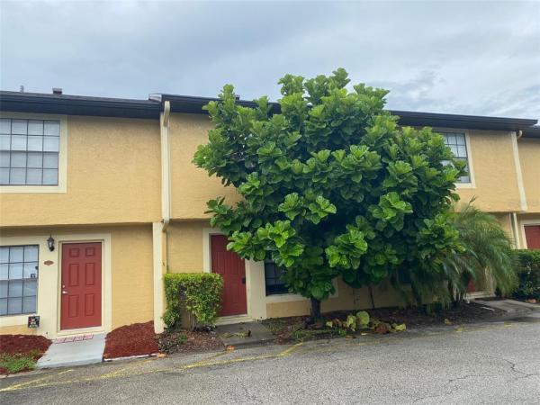 HIDDEN OAKS CONDO PH 02