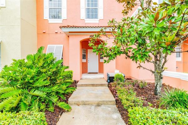 TERRA VERDE VILLAS PH 02