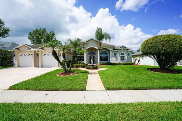 KEYSTONE POINTE PH 01