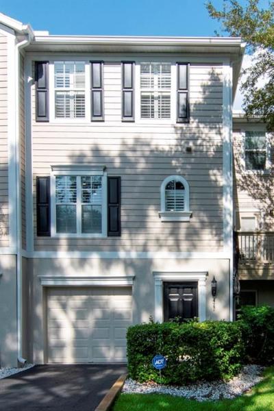 HAMPTON WOODS TWNHMS