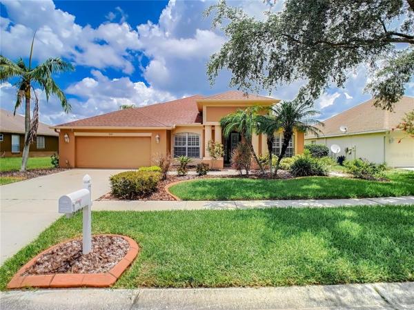 PARKWAY CENTER SINGLE FAMILY P