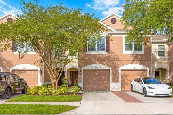 BAY AT CYPRESS CREEK