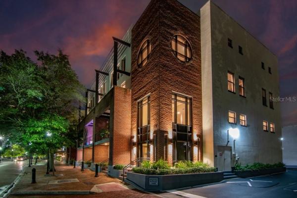 FRANKLIN STREET CITY LOFTS