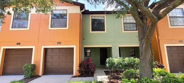 EDGEWATER AT LAKE BRANDON