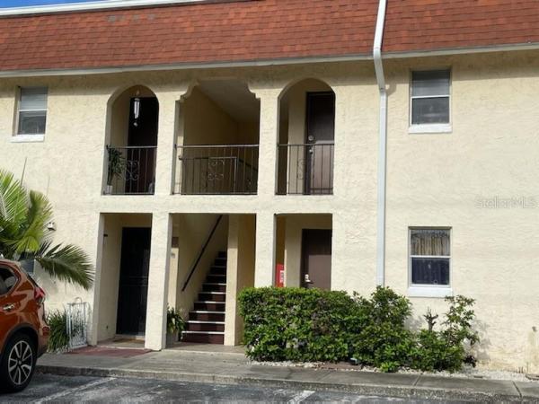 ALTAMONTE VILLAGE 01