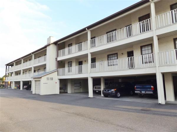 HARBOR POINTE WEST CONDO