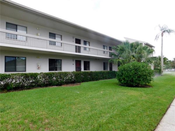 EAST LAKE WOODLANDS CONDO