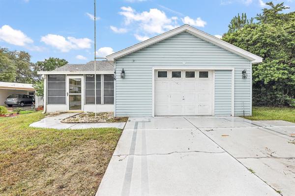 LADY LAKE ORANGE BLOSSOM GARDENS UNIT 13