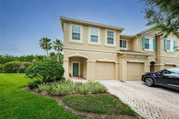 BALLANTRAE VILLAGE 01