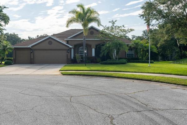 ANCIENT OAKS UNITS 2 & 3 PB43/144