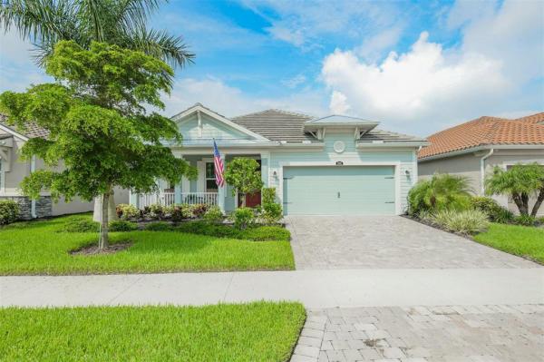 RENAISSANCE AT WEST VILLAGES