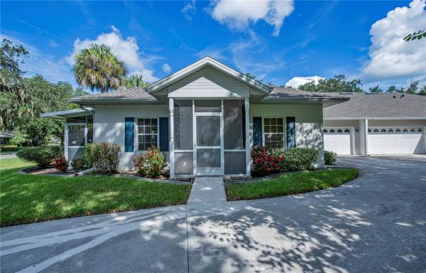 HERITAGE OAK PARK 01