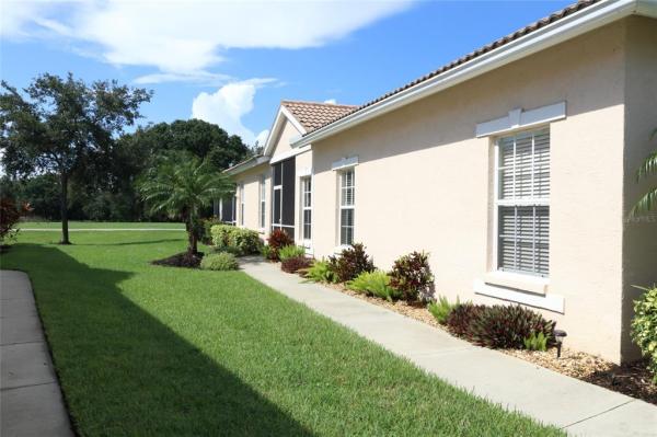 PELICAN POINTE GOLF 7 COUNTRY CLUB UNIT 6