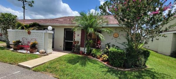 BUENAVENTURA LAKES PINE ISLAND VILLAS