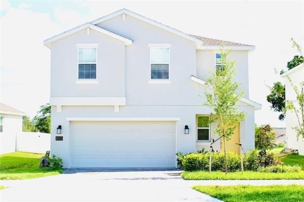 WATERSIDE AT ESTATES