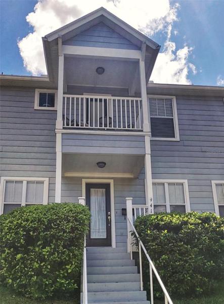 COLONIAL CITY HOMES CONDO