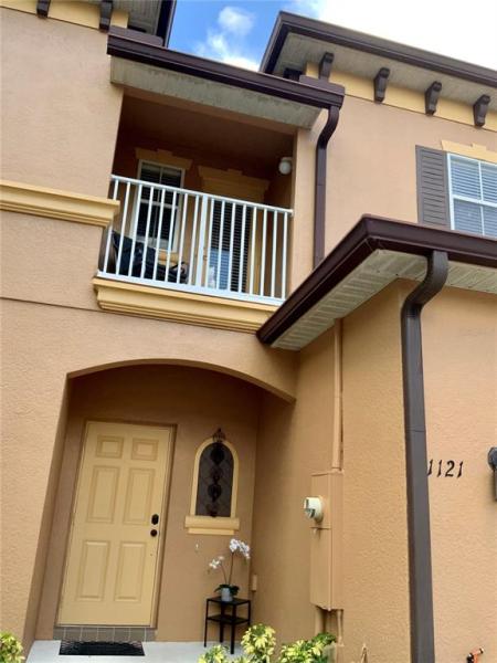 RETREAT AT TWIN LAKES REP