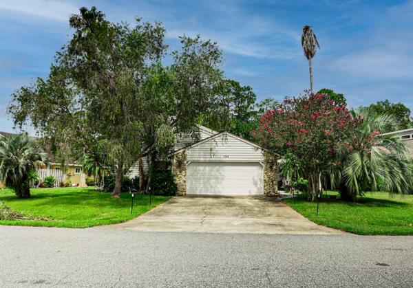 PELICAN BAY PH 01 UNIT 04