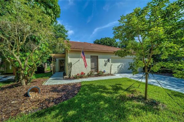 COUNTRY CLUB VILLAGE UNIT 1