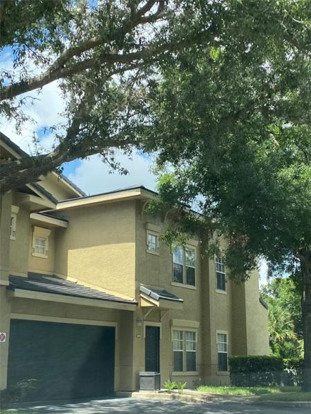 NOTTING HILL A CONDO