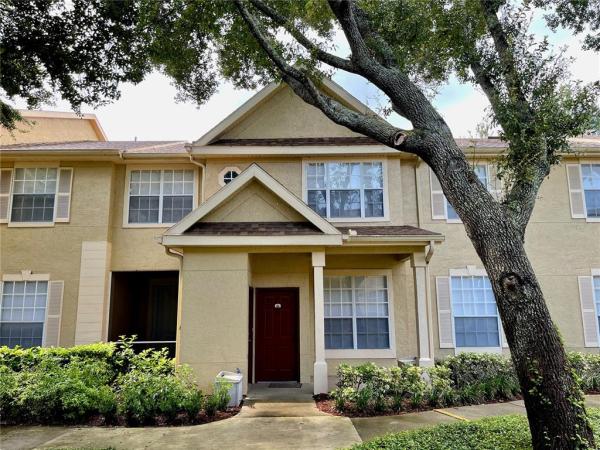 CRESCENT PLACE AT LAKE LOTUS CONDO