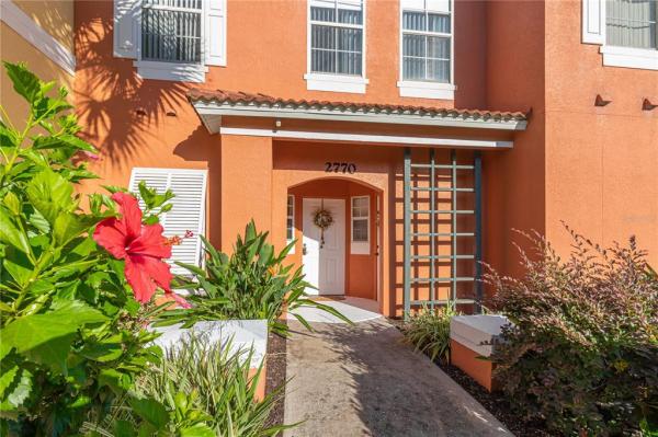 EMERALD ISLAND RESIDENCE