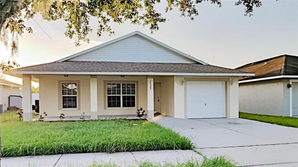 HIDDEN CREEK AT WEST LAKE