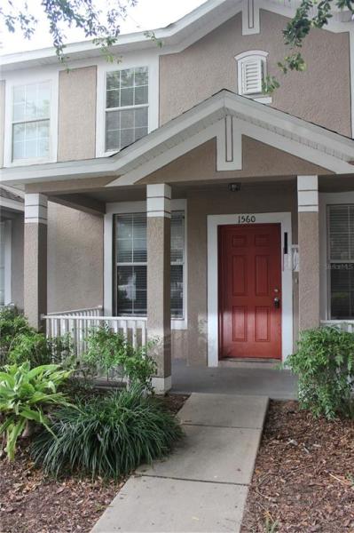 LAKEWOOD RIDGE TOWNHOMES