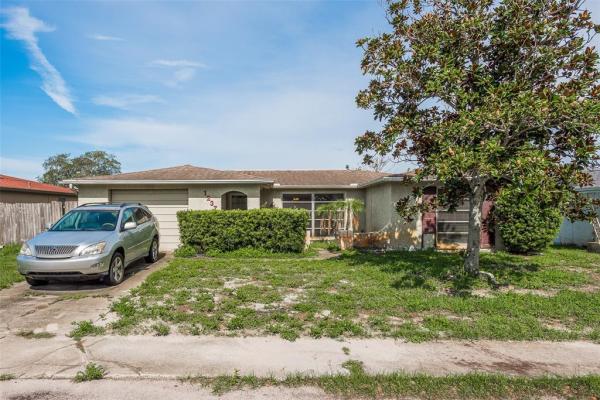 HOLIDAY LAKE ESTATES