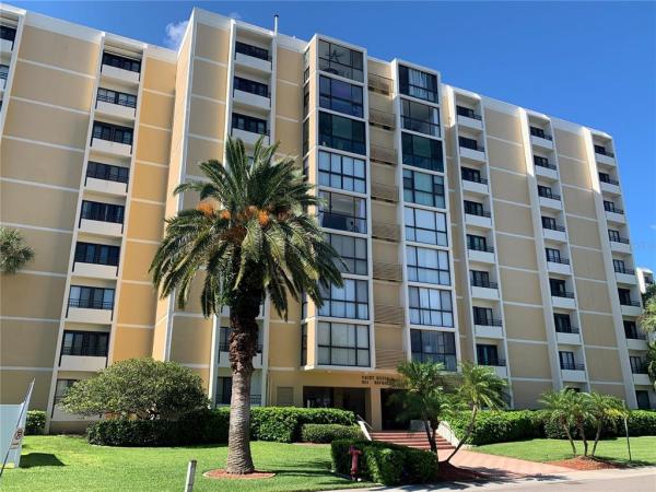 CLEARWATER POINT NO 7 (NO TENNIS)