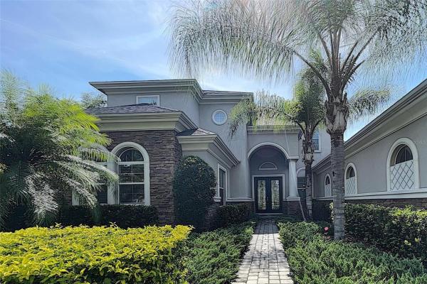 FLORENCIA AT CHAMPIONS CLUB