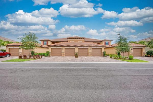 BACCIANO III AT ESPLANADE LAKEWOOD RANCH