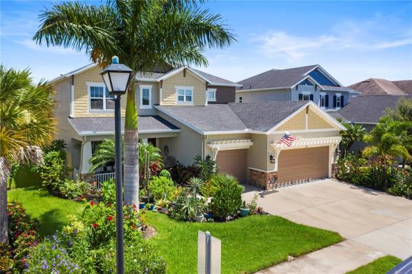 ARBOR LAKES ON PALMER RANCH