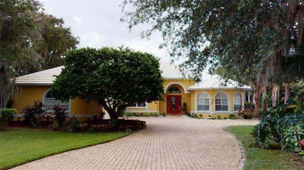 HIDDEN LAKES CLUB PH 1