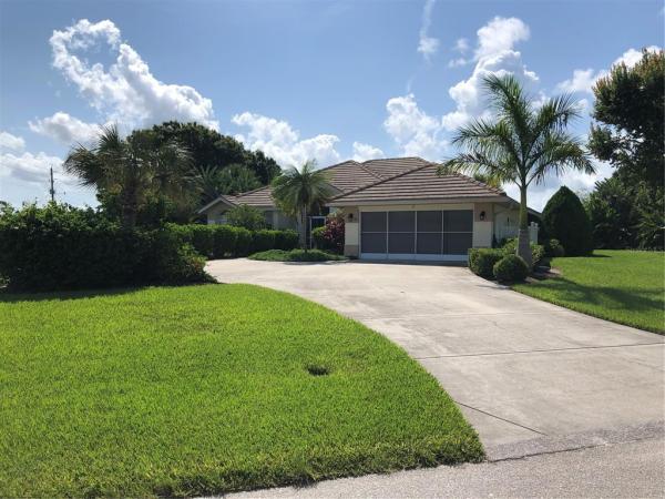 ROTONDA WEST BROADMOOR