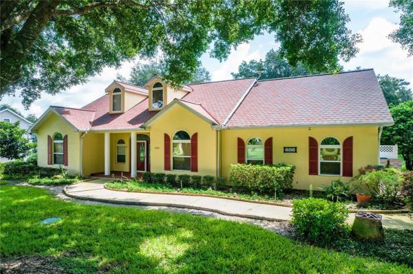 WOLF BRANCH VILLAGE PH 02