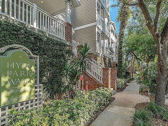 HYDE PARK WALK A CONDO