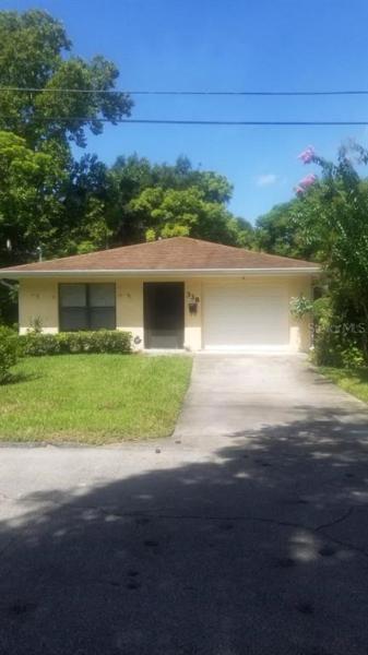 BOND LUMBER CO BLK 07-08 & 15-16 HOWRYS ADD DELAND