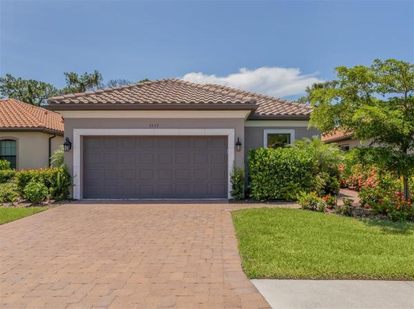 BELLACINA BY CASEY KEY