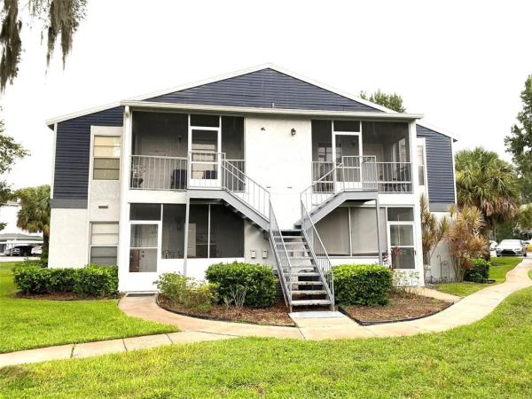 NORTHLAKE VILLAGE CONDO 4