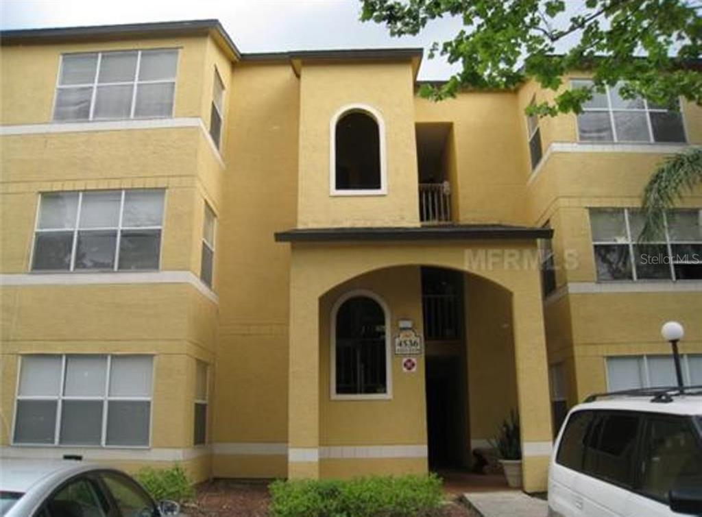 VENETIAN PLACE - фото